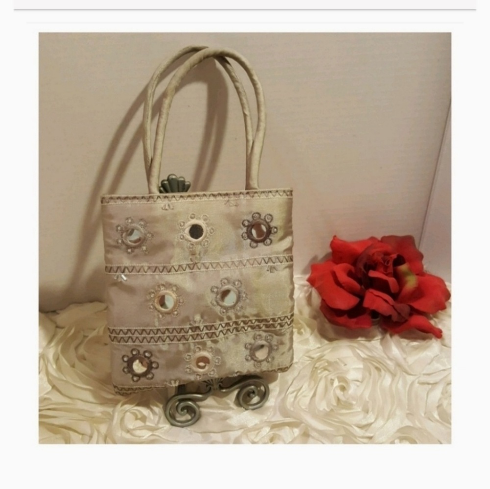 Evening Bag Silver Embroider/ Mirror